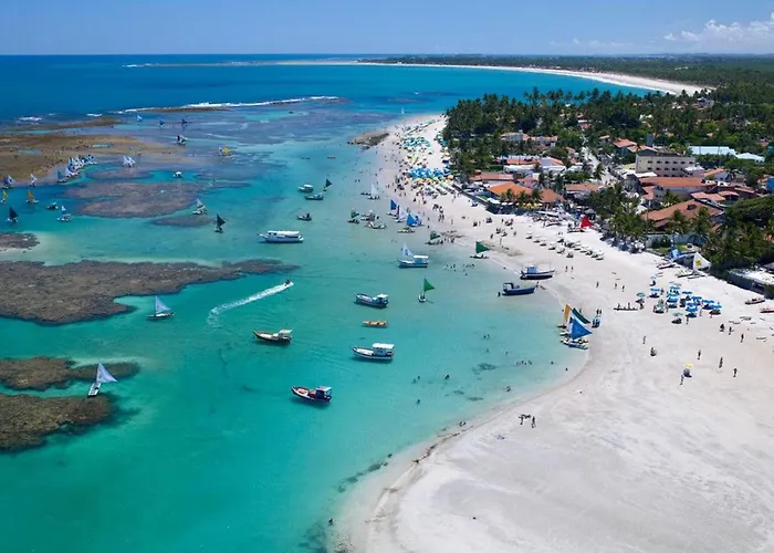 Flat pé na areia na praia de próximo as piscinas naturais.